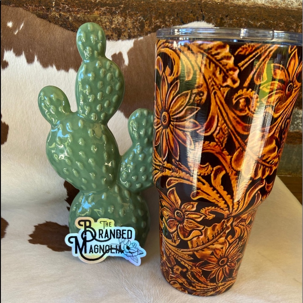 BROWN TOOLED TUMBLER